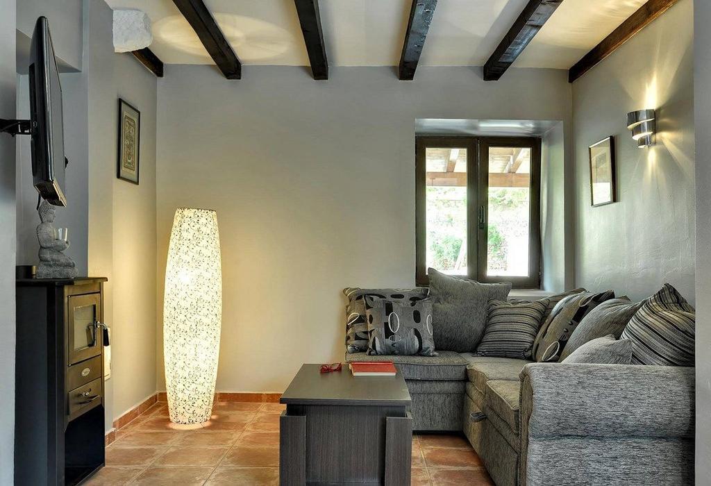 Villa Br Ližnjan エクステリア 写真
